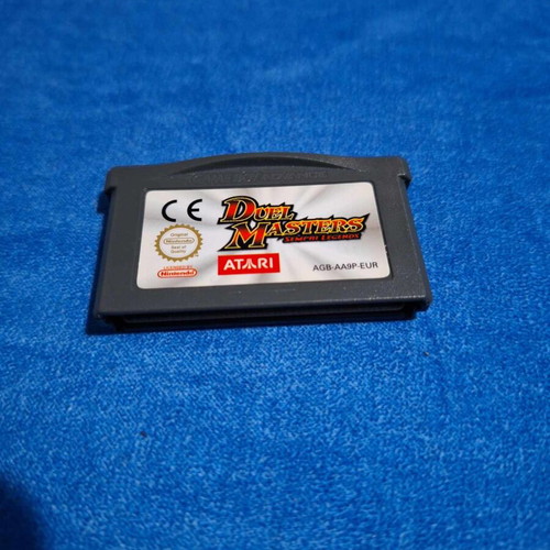 Duel Masters Game Boy Advance like new, authentic and functional