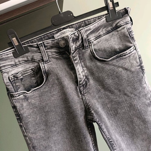 Zara Woman Premium Denim skinny grey jeans like new