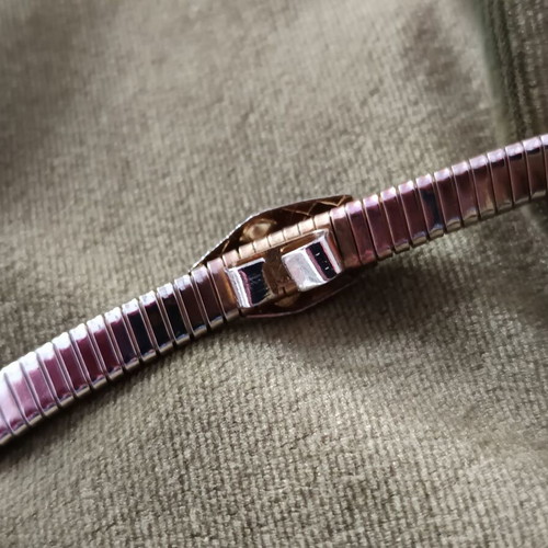 Vintage metal snake belt silver with iridescent hues, like new