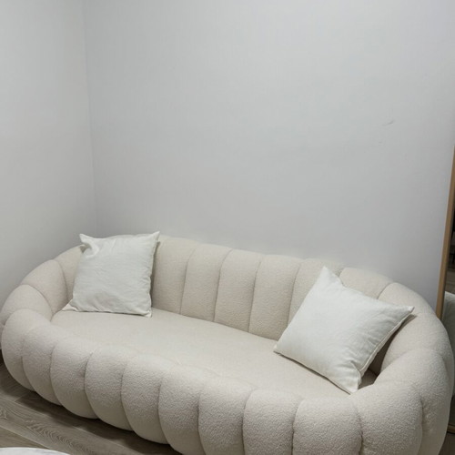 Cloud boucle sofa 190cm new, beige