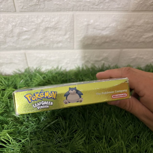 Pokémon LeafGreen Game Boy Advance game like new, original