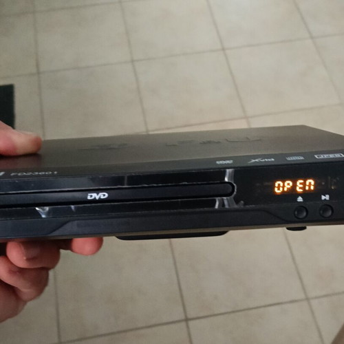 Dvd player F&U used, needs repair