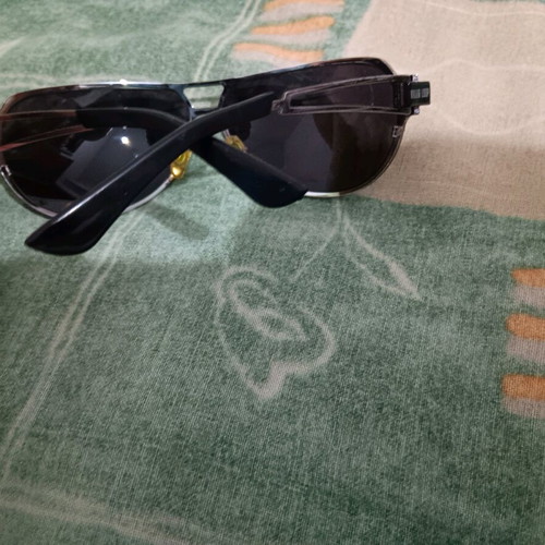 Killer Loop sunglasses used with worn frame and new lenses