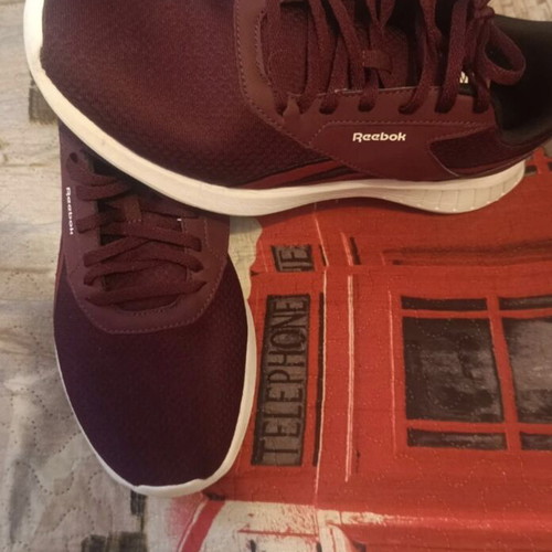 Reebok Athletic Shoes Bordeaux size 44.5 like new