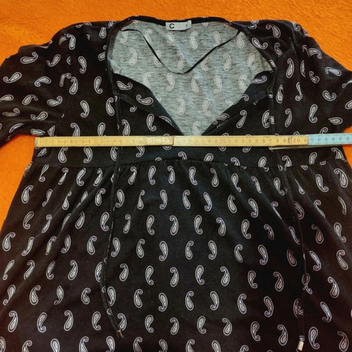 Boho chic style flowy top like new, black, size S