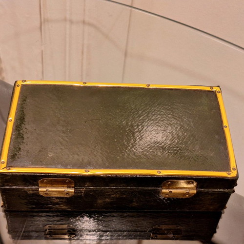 Wooden jewelry storage box bijouterie
