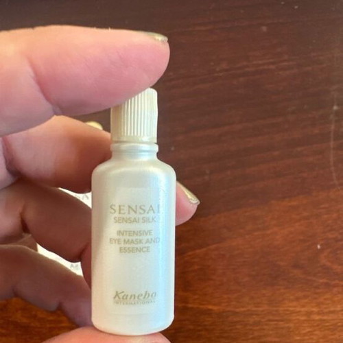 Sensai Silk Intensive Eye Mask and Essence new