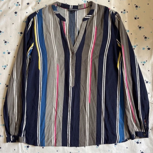 Tommy Hilfiger shirt L colorful vertical stripes like new