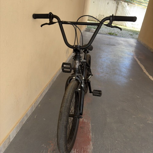 BMX GT Slammer 20” bike like new, black, V-Brakes