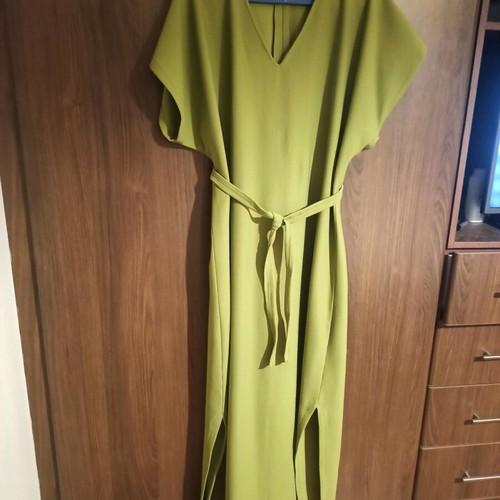 Caftan dress new, green with belt and side slits