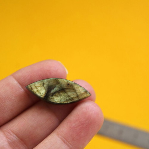 Cabochon Labradorite gemstone 30x10mm new