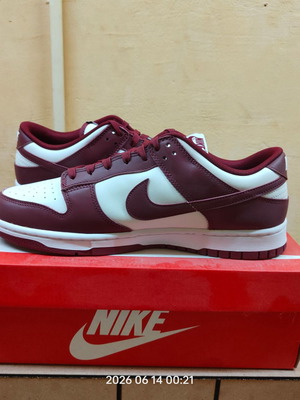 Nike Dunk Low Retro No. 45 new, Team Red-White sneakers size 45