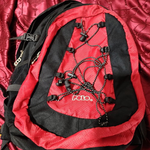 Polo shoulder bag like new, black and red