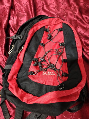 Polo shoulder bag like new, black and red