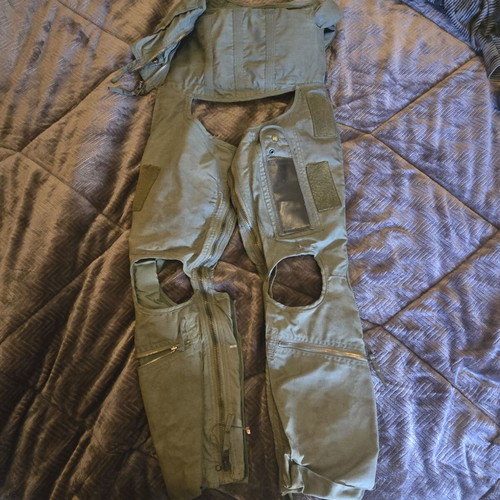 Anti-G pilot suit CSU-13B/P Navy Marine Corps G-Suit like new