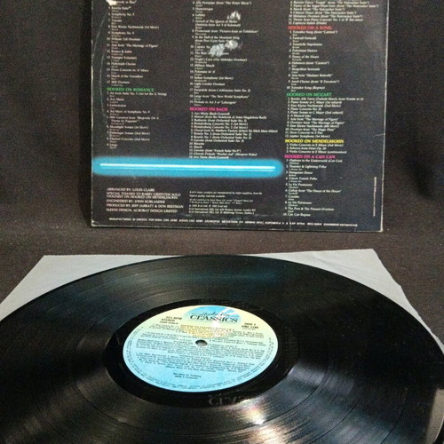 Hooked on Classics vinyl used in good condition