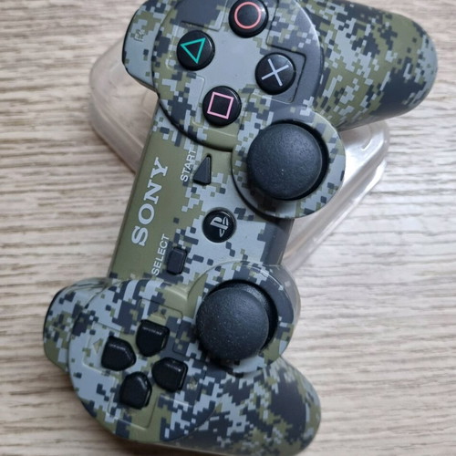 Sony Dualshock 3 Sixaxis Camo controller for PS3 like new