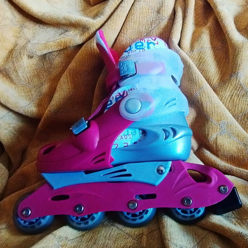 Skates like new, size 34-37, pink, Athlopaidia brand