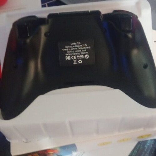 Hoco C19 wireless Bluetooth gamepad for mobile and PC