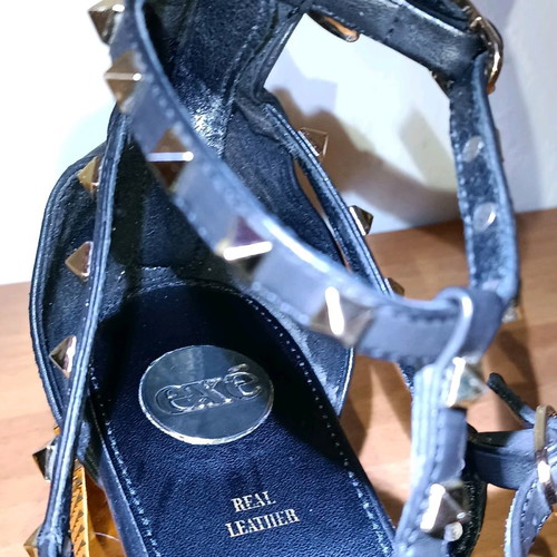 Exe women's black sandals used, size 41