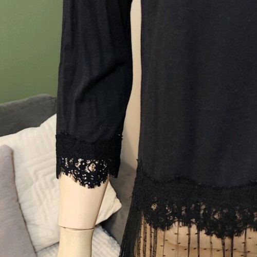 Toi&Moi black spring blouse medium like new with lace