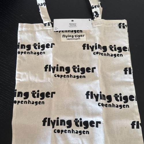 Flying Tiger Copenhagen shoulder bag new, fabric 40x35 cm