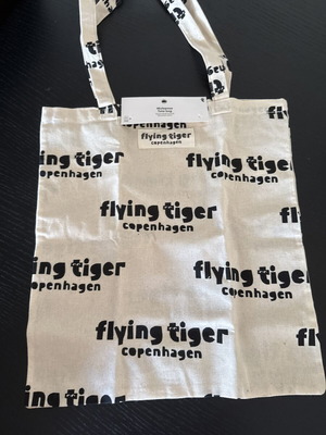 Flying Tiger Copenhagen τσάντα ώμου καινούργια, υφασμάτινη 40x35 εκ