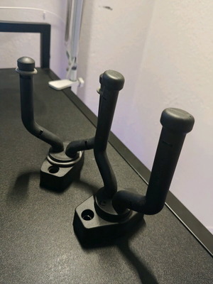 Guitar wall mounts like new, set of 2