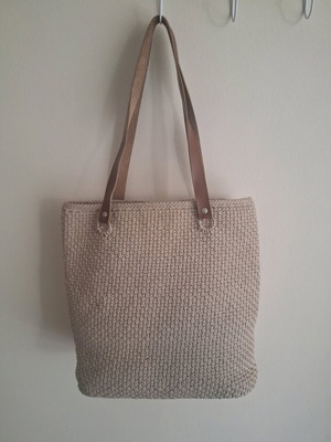 Handmade knitted shoulder bag beige-brown new with lining and leatherette straps