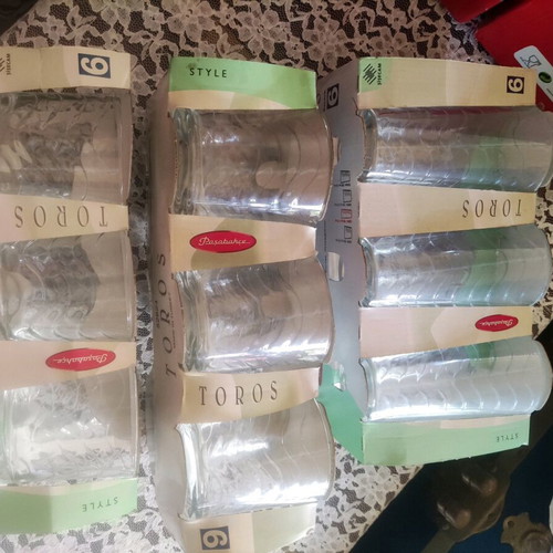 Set of 18 glasses new, 3 different sizes