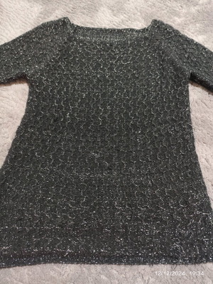 Knitted blouse like new, black with silver