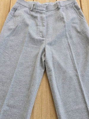 Max Mara very long strait woolen trousers, base model, 42 size