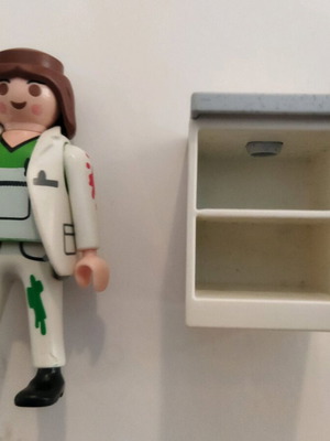 Playmobil set of 2 items like new, winter sales