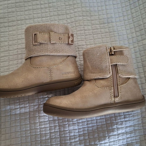 Mayoral boots size 22 lightly used