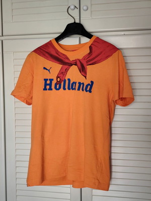 Puma Holland T-shirt μεταχειρισμένο, μέγεθος Medium, πορτοκαλί