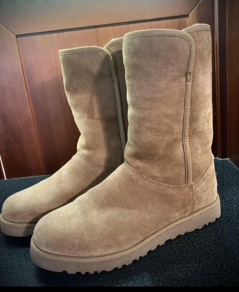 μπότες ugg