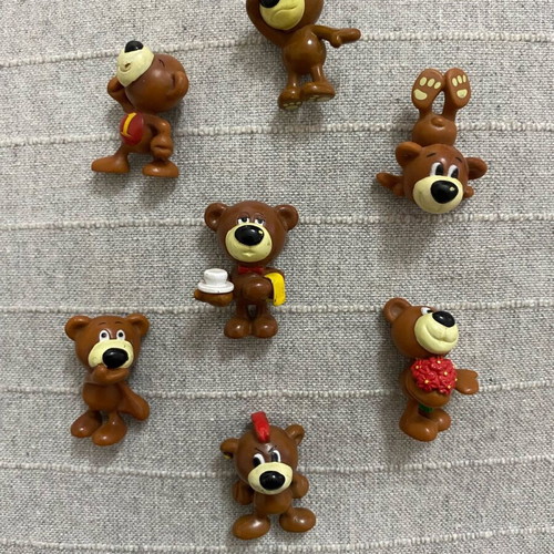 Bear figures like new