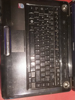 Toshiba Satellite A300-1ND laptop μεταχειρισμένο για ανταλλακτικά χωρίς δίσκο και μνήμη