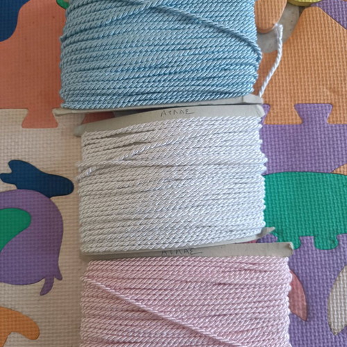 Pack of three construction ropes new, pink, blue, white