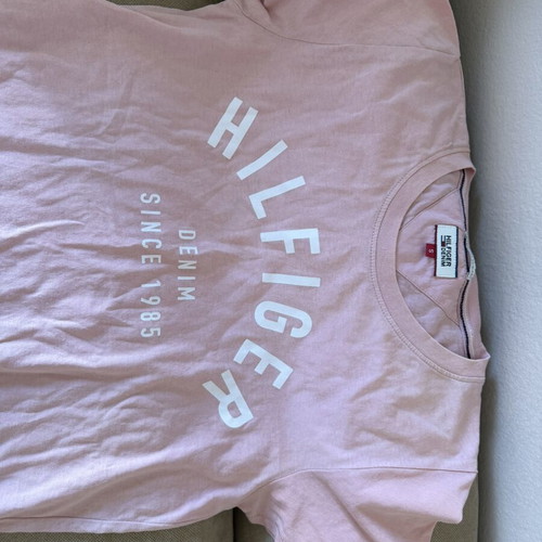 Tommy Hilfiger T-shirt, size S, pink