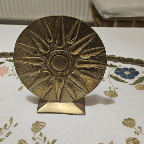 Bronze decorative star of Macedonia
