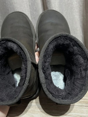 Ugg Classic Mini Boots used, waterproof leather, size 38 brown