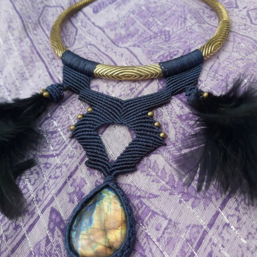Macrame necklace with labradorite and brass choker new