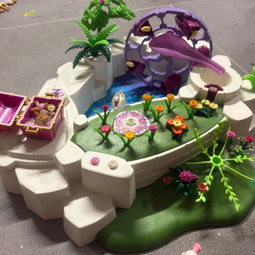 Playmobil Fairy Lake used, chest with damage