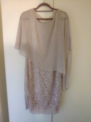 Beige dress like new, size M-L