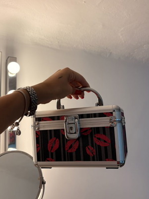 Makeup case medium size used