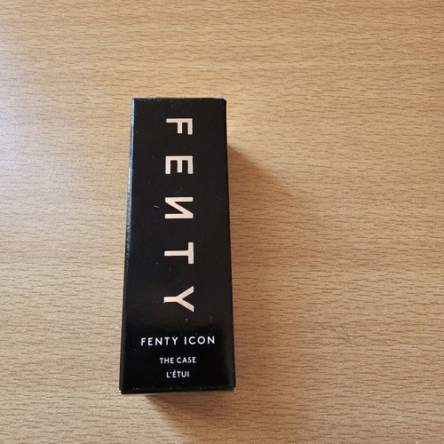 Fenty Beauty Icon Semi Matte Refillable Lipstick 02 Grill Mast'r like new
