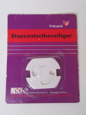 Plastic Prenetal socket cover new