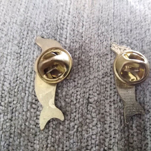 Lapel pins used, set of 2 pieces