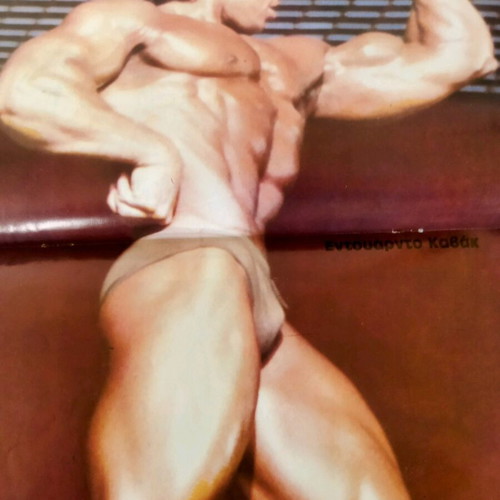 Bodybuilding magazines collectible, like new, pack of 5 issues